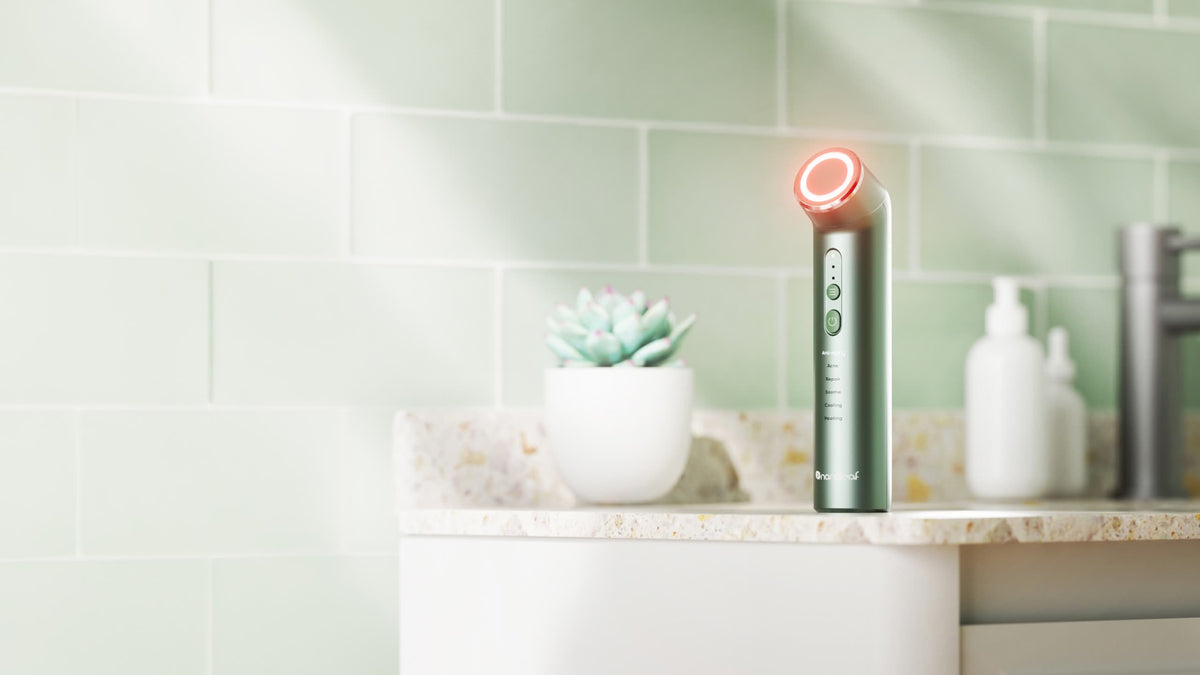 6-in-1 Light Therapy Wand
